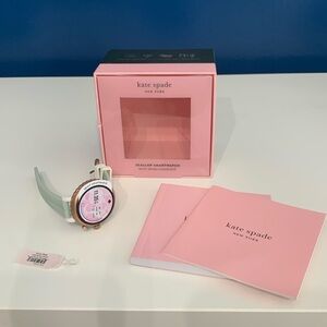 Kate Spade Scallop Smartwatch